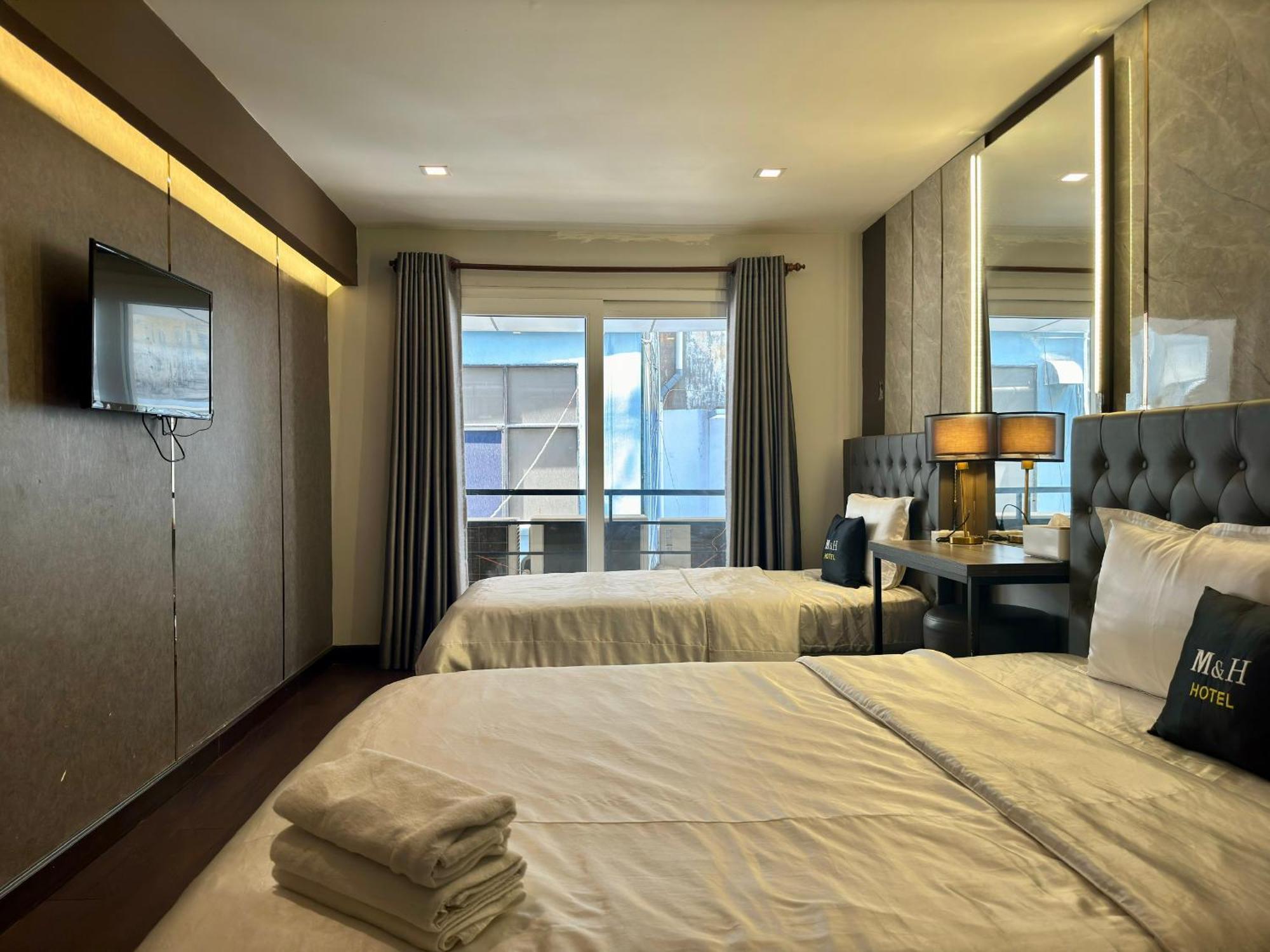 M&H Hotel Ho Chi Minh City Bagian luar foto
