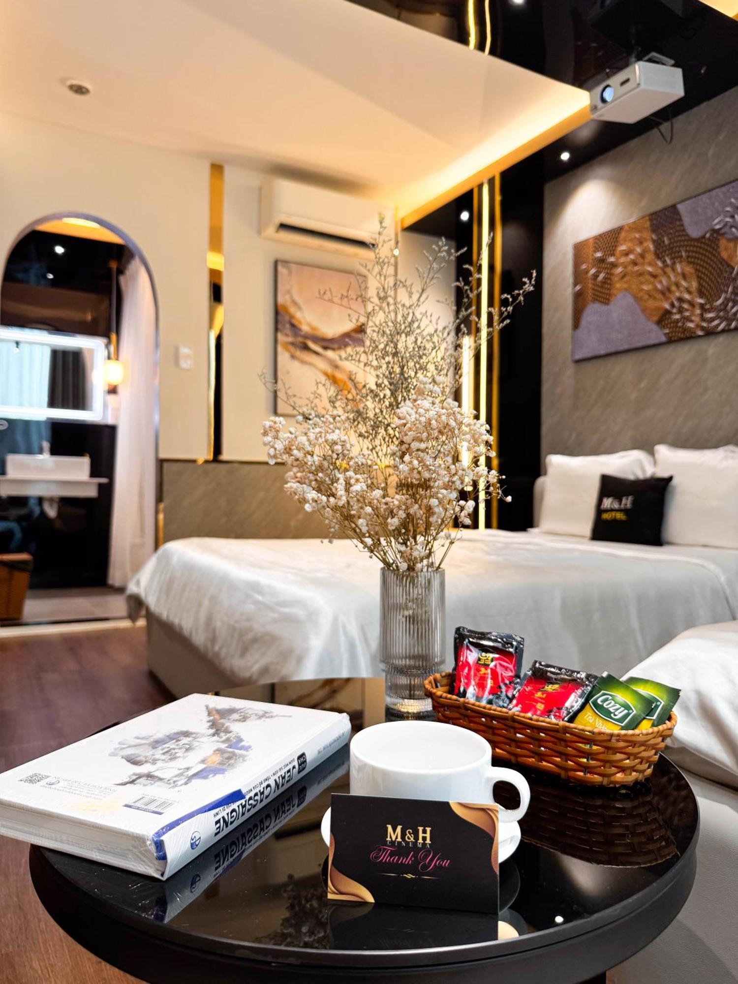 M&H Hotel Ho Chi Minh City Bagian luar foto