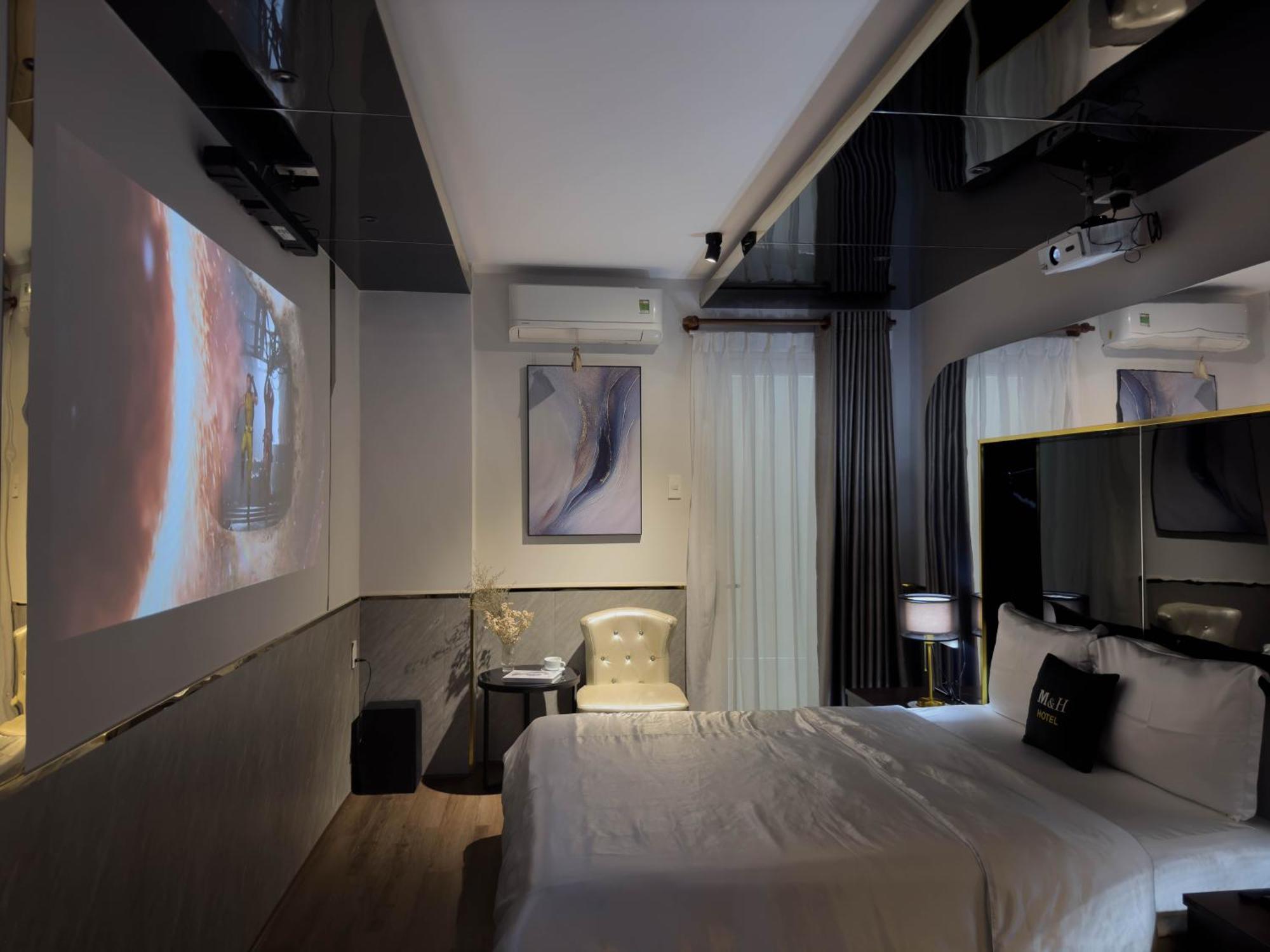 M&H Hotel Ho Chi Minh City Bagian luar foto