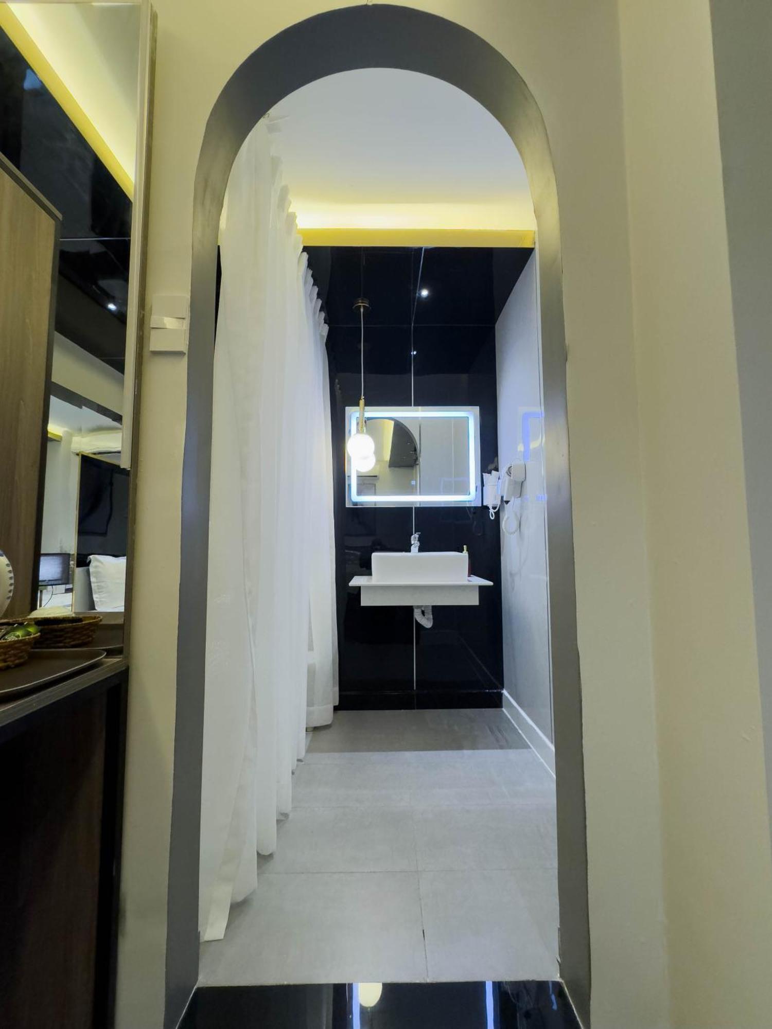 M&H Hotel Ho Chi Minh City Bagian luar foto