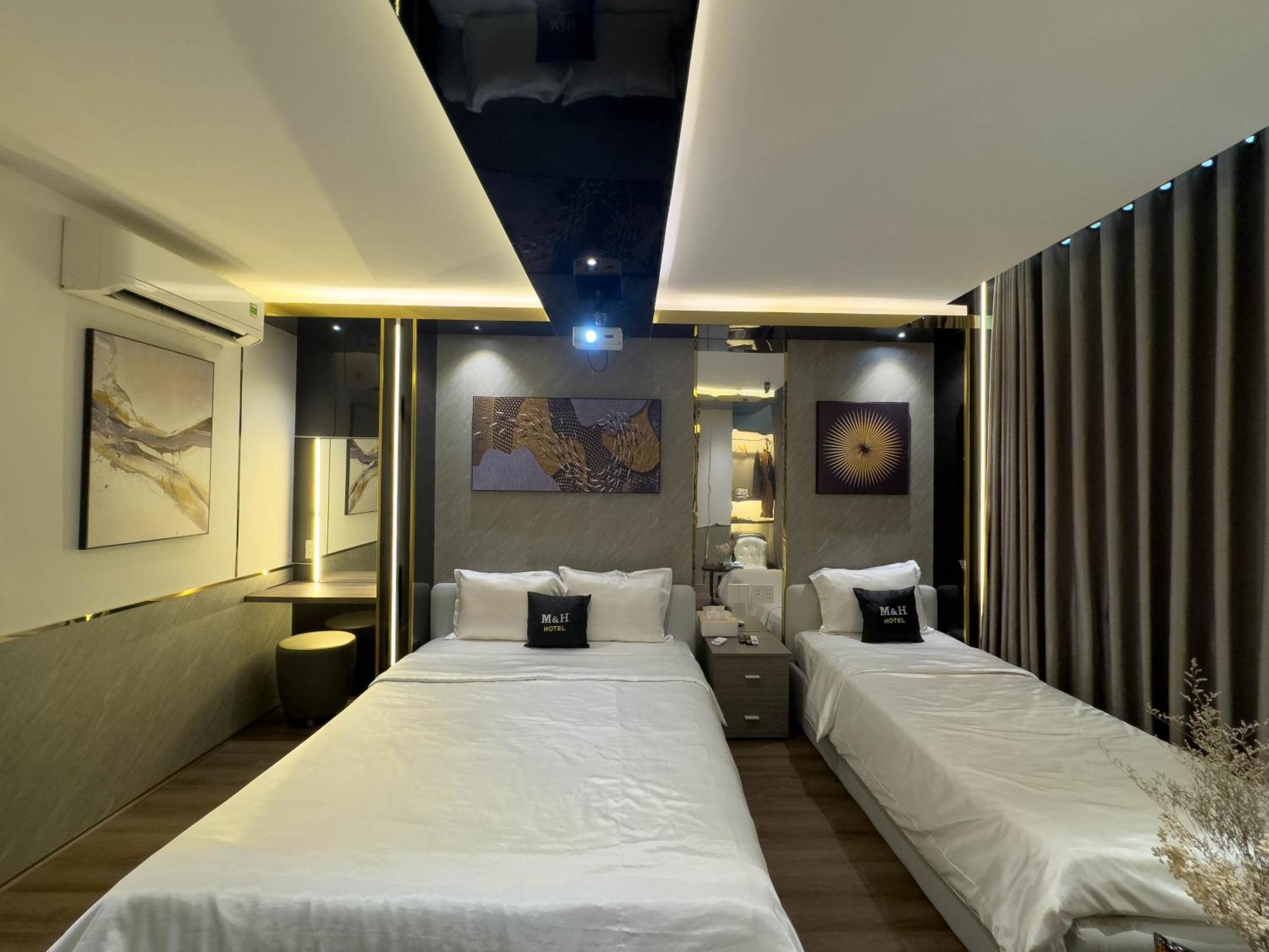 M&H Hotel Ho Chi Minh City Bagian luar foto