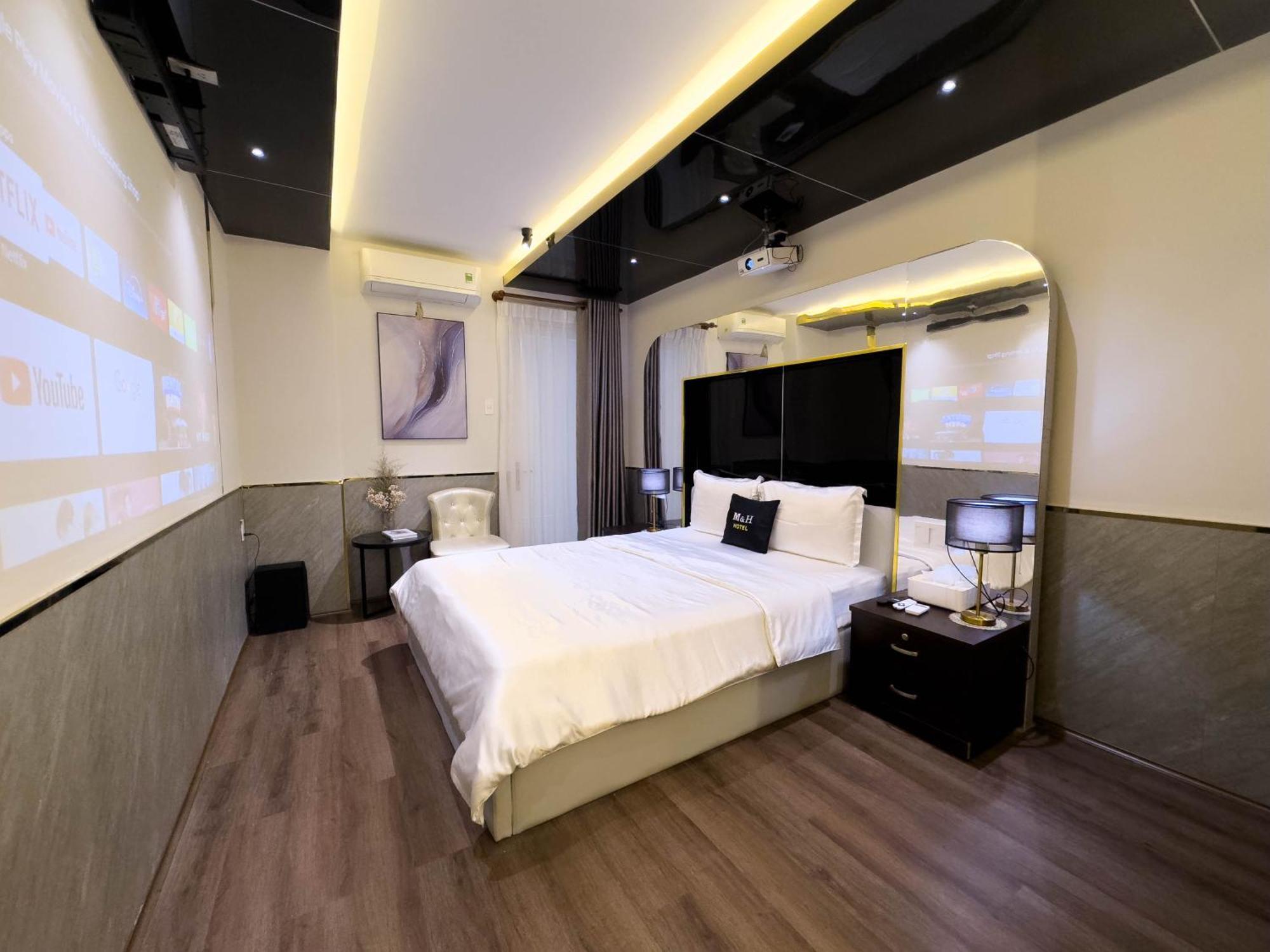 M&H Hotel Ho Chi Minh City Bagian luar foto