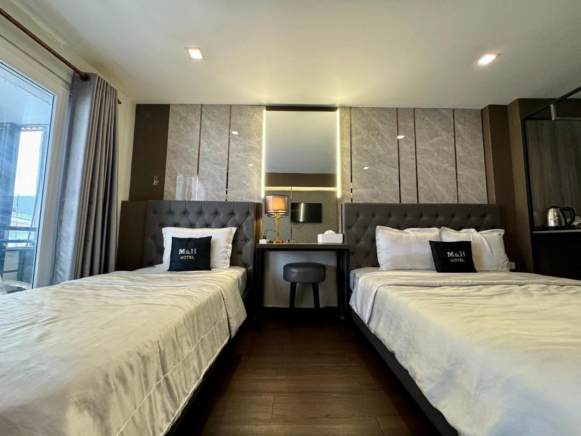 M&H Hotel Ho Chi Minh City Bagian luar foto