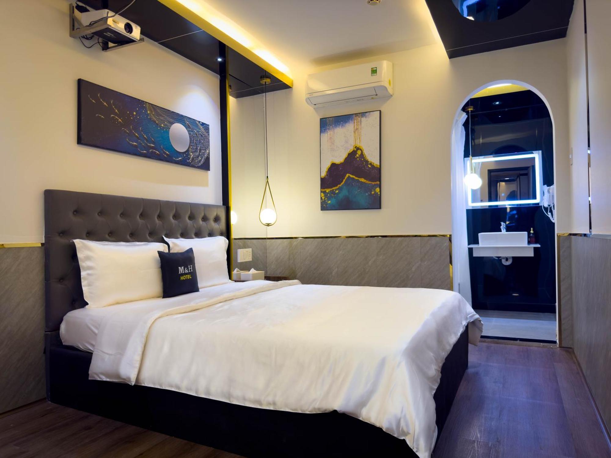 M&H Hotel Ho Chi Minh City Bagian luar foto