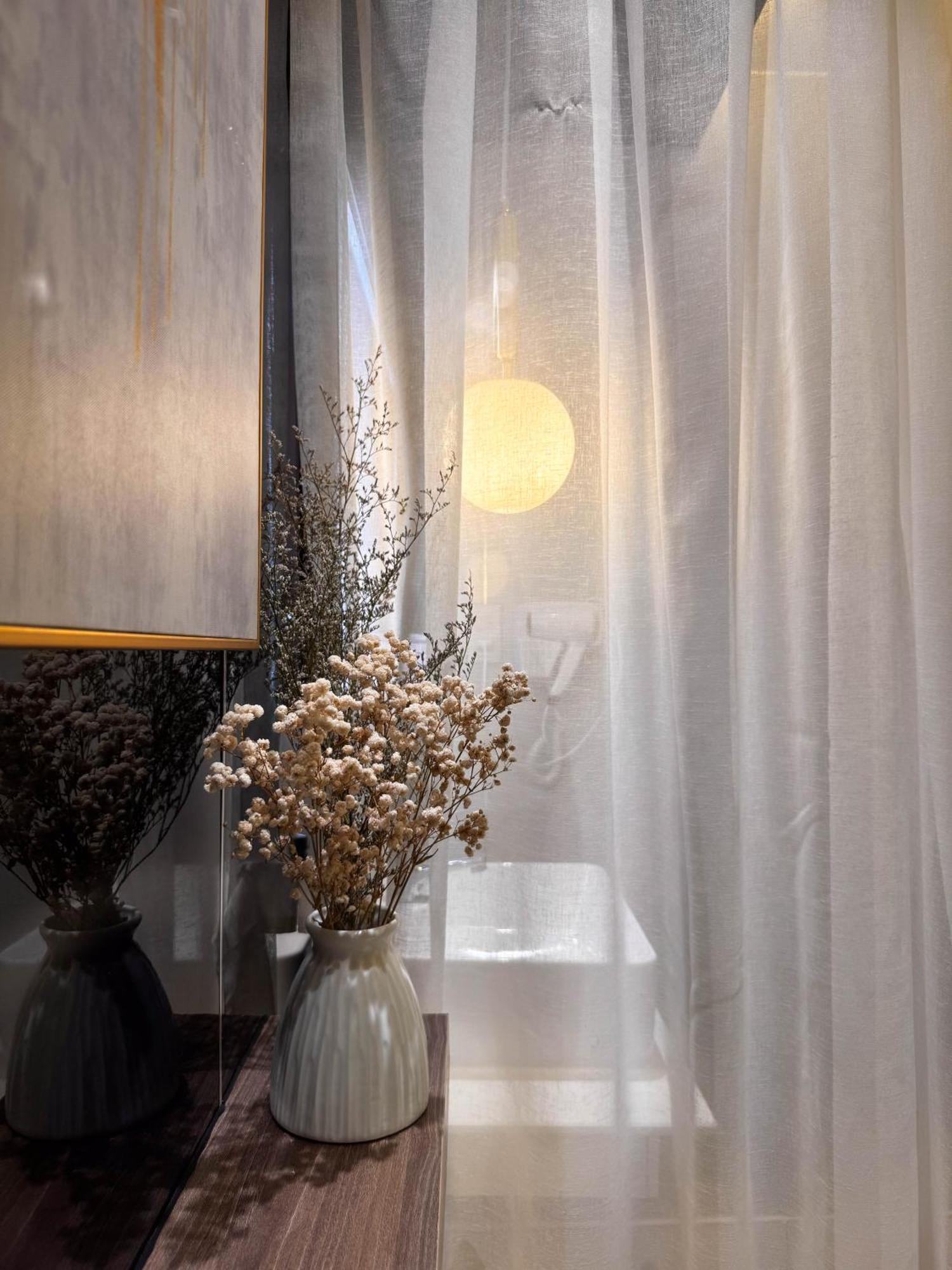 M&H Hotel Ho Chi Minh City Bagian luar foto