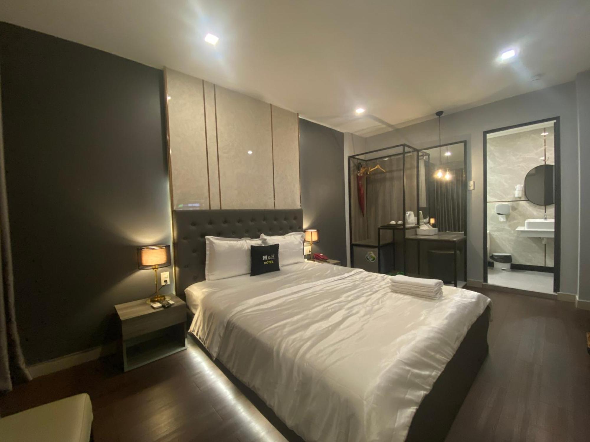 M&H Hotel Ho Chi Minh City Bagian luar foto